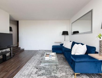 Skyline Views 1-Bedroom with Balcony and Pool 4