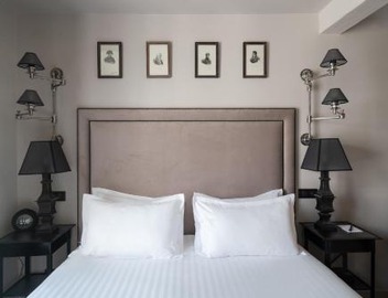 Hotel Saint-Louis en L'Isle - Notre-Dame 4