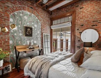 Historic Garden District 5BR with Parking and Balcony 5