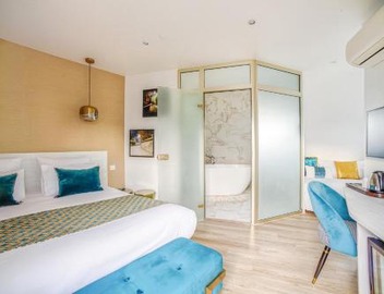 Queens Boutique Hotel 2