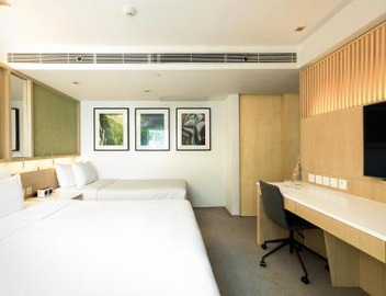 Eaton HK - Langham Hospitality Group 3