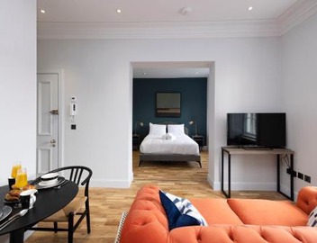 Dragon Suites Luxury Serviced Apartments at Alva Street 4