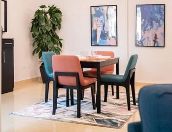 Distinct & Decent 2 BDR Apt Steps From Nightlife and Airport 5