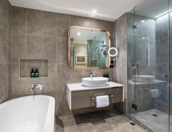 Crowne Plaza Melbourne by IHG 5