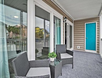 Couple’s Retreat w/Balcony in Surfside Beach! 3