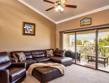 Beach condo in the heart of Clearwater beach 3