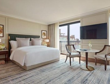 Jumeirah Carlton Tower London 5