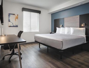 stayAPT Suites Greenville-Haywood Mall 2