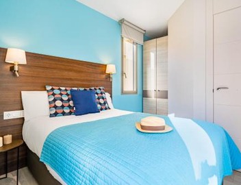 Kronos on the Beach suite 1 5