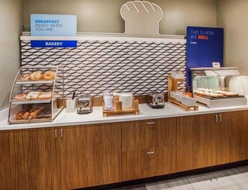 Holiday Inn Express & Suites Denver North - Thornton by IHG 5