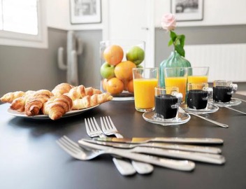 LivinParis - Luxury AC 3 Bedrooms Le Marais III 3
