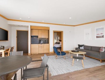 SA Beach by Stay Awhile Villas 3