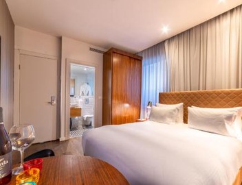 Jacob Shenkin Hotel 5