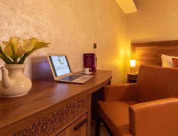 Dellarosa Boutique Hotel and Spa 4