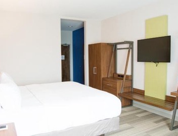 Holiday Inn Express Slidell by IHG 3