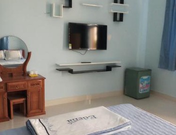 Công ty TNHH Khách sạn Lê Phan 5