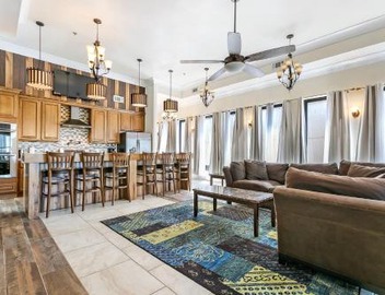 Spacious 4BR Condo on Carondelet Near All Hot Spo 5