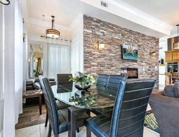 Spacious 4BR Condo on Carondelet Near All Hot Spo 3
