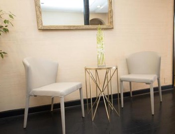 Wilshire Crest Hotel 4