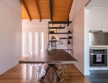 Bairro Alto Stunning Flat With Balcony by LovelyStay 4