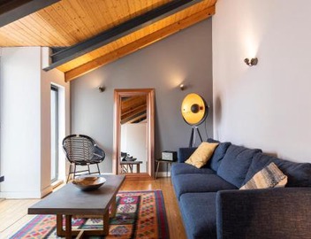 Bairro Alto Stunning Flat With Balcony by LovelyStay 2