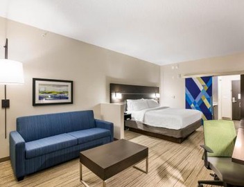 Holiday Inn Express & Suites Jacksonville - Town Center by IHG 2