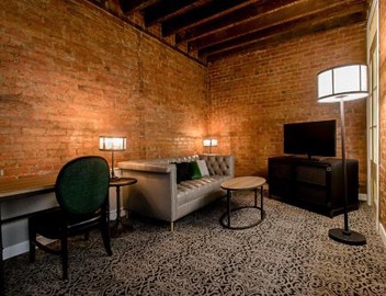 Holiday Inn Hotel French Quarter-Chateau Lemoyne by IHG 4