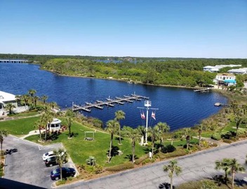 Pinnacle Port Beach Resort 3