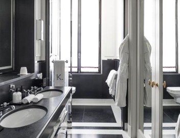 J.K. Place Paris 5