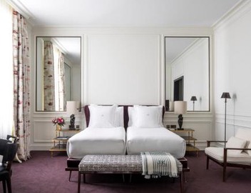J.K. Place Paris 4