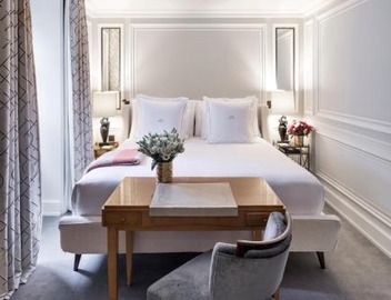 J.K. Place Paris 2
