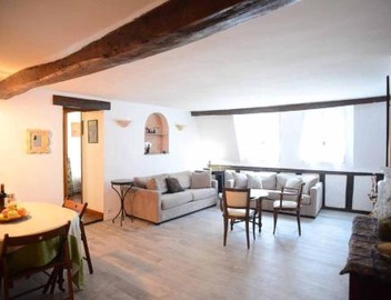 Typical Marais 3 bedroom - Beaubourg 4