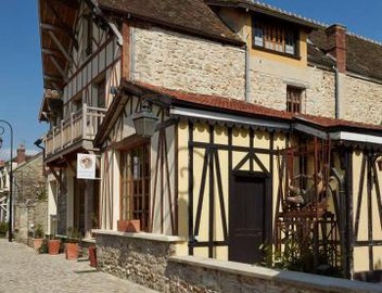 Besharat Gallery & Museum 2