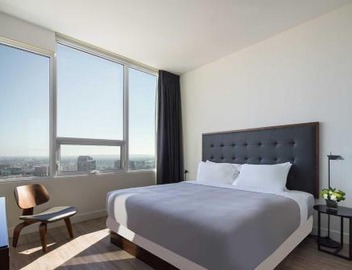 Luxurious Highrise 2b 2b Apartment Heart Of Downtown LA 4