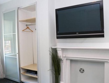Stylish Studio on Newbury St, THIS IS BOSTON! #12 3