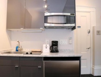 Charming & Stylish Studio on Beacon Hill #6 5