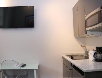 Charming & Stylish Studio on Beacon Hill #6 2
