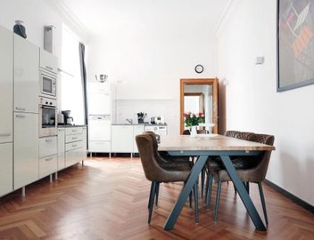 KATZ by ROCKCHAIR Apartments l SUPERHOST Status l 3 Bedrooms Boxspringbeds 2 Bathrooms in City Center - Cozy Family & Business Flair welcomes you! 2