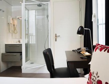Lion d'Or Paris Hotel 3