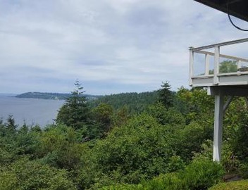 Island View-Spectacular view of Puget Sound and the Olympic Mountains 2