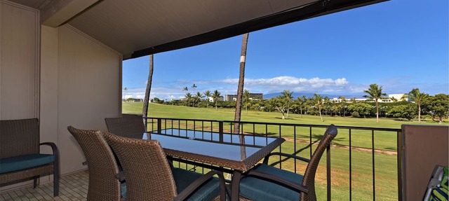 GOLF COURSE FRONT, OCEAN VIEW studio ** NEWLY REMODELLED** A210