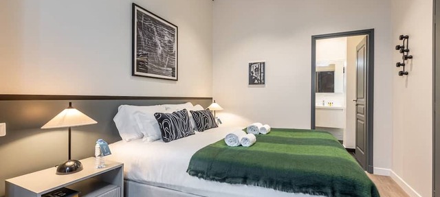 Sweett | Monsigny V - One Bedroom Apartment, Sleeps 3