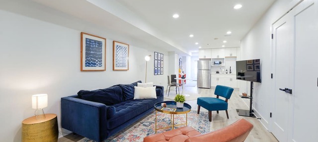 Entire 2-BR DC Guest House with Patio