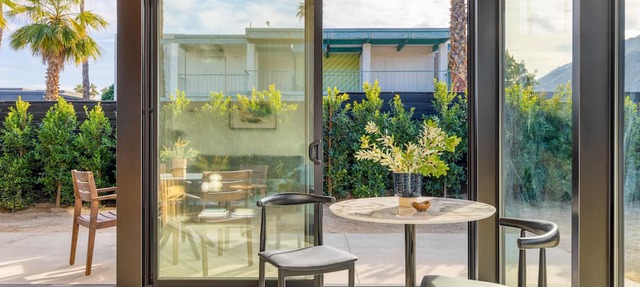 2 4BR Villas | Sleeps 16 | Blackhaus by AvantStay