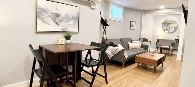 Stylish Studio - Sanitized , Private, Spotless