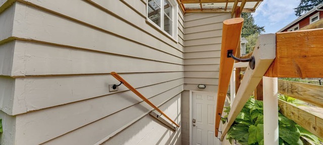 Remodeled Maple Leaf Basement Apt! 7 Mi to Seattle