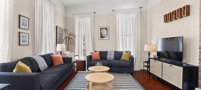 Fab Marigny | 2BD Flat | Close to French Quarter