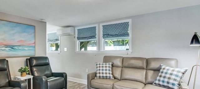 Multi-Unit Home, Steps to the Beach, Pool Access