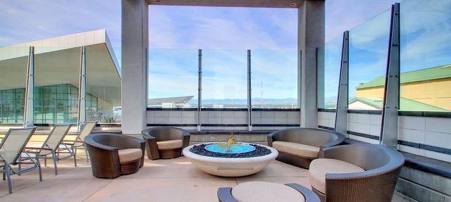 Downtown Denver High-Rise with Pool: SPIRE 1204