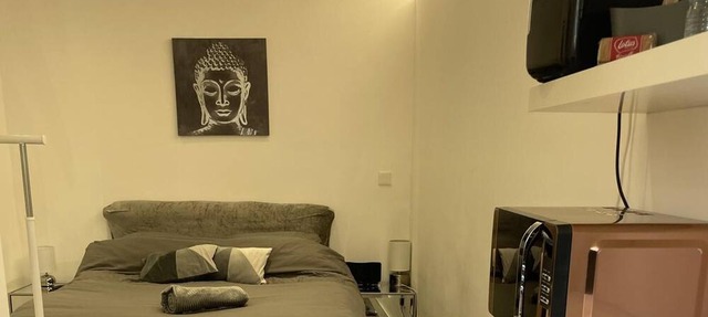 1 Bed Studio - Sleeps 2 - Smoking - Parking - Wifi